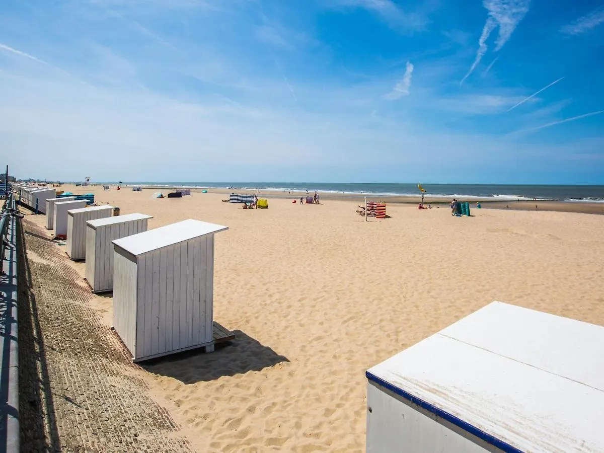 Apartment Overlooking The Sea Middelkerke