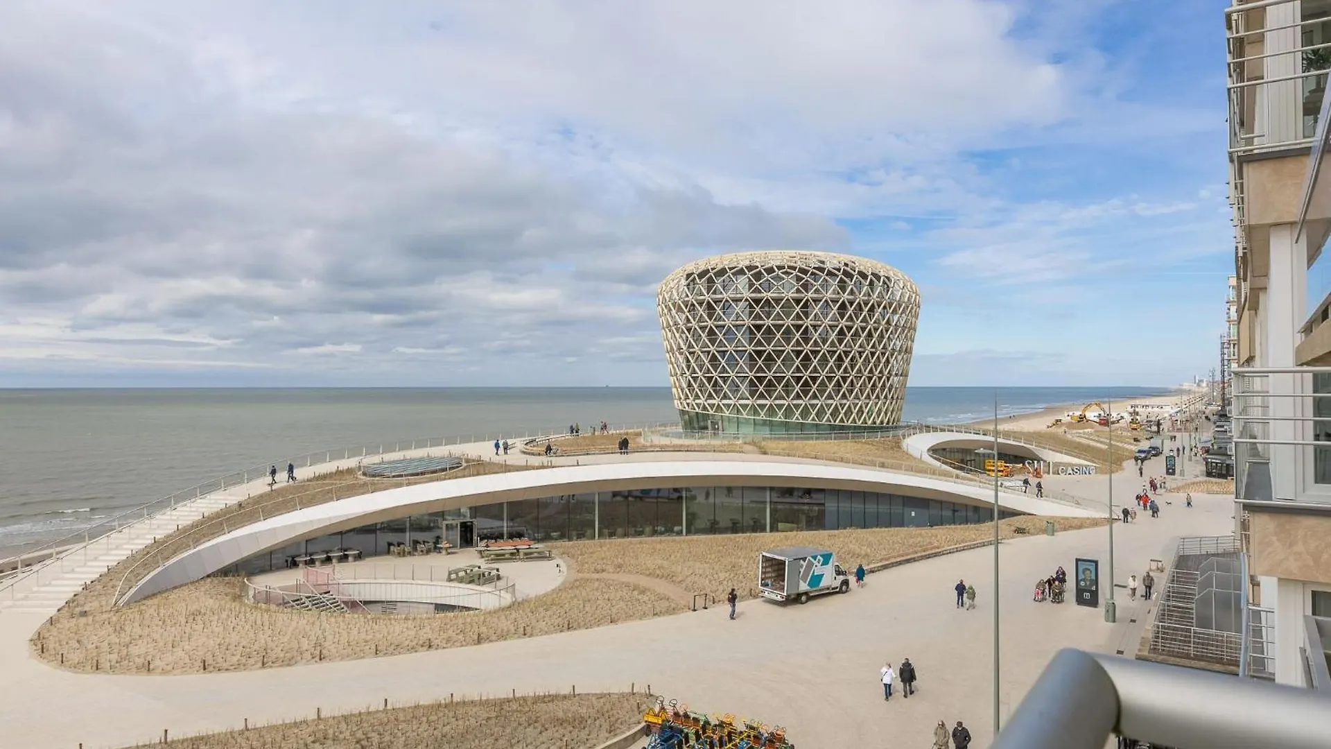 Apartment Overlooking The Sea ミデルケルケ ベルギー